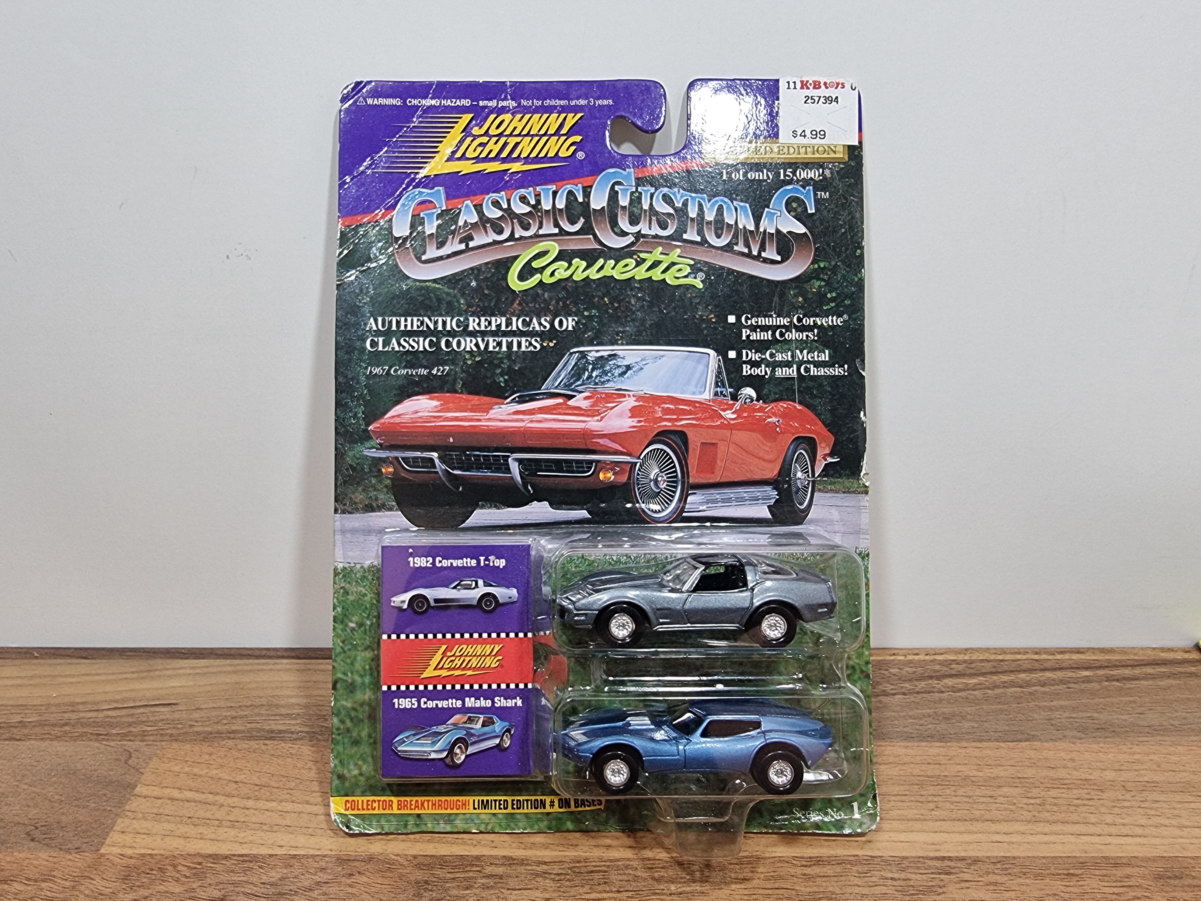 Johnny Lightning Classic Customs Corvette – hotbox models