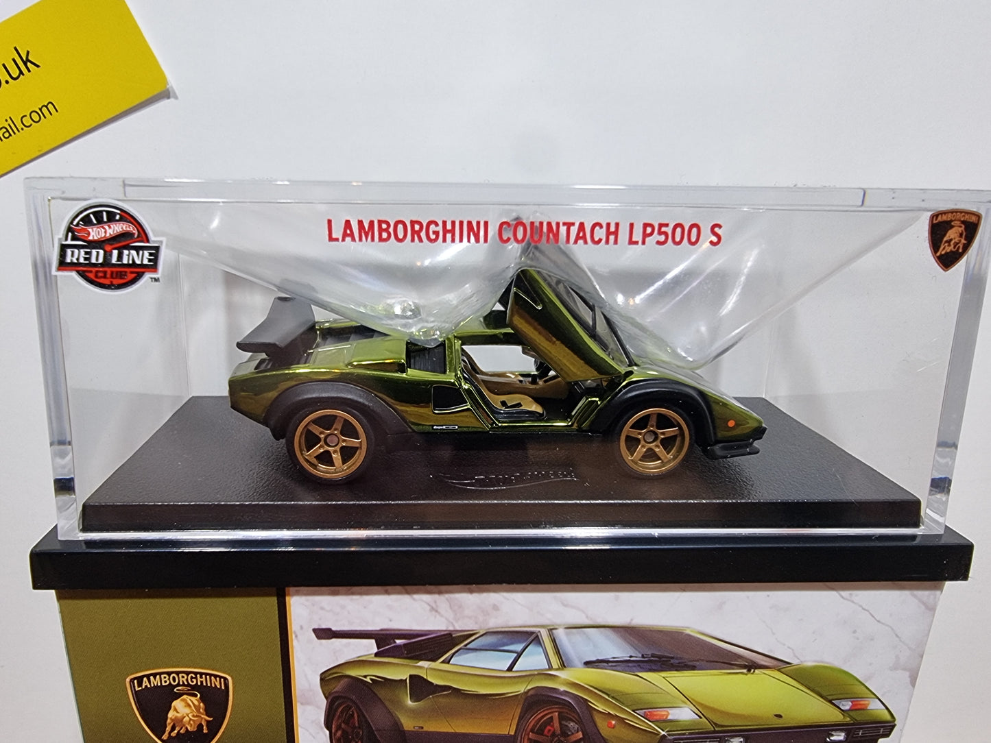 Hot Wheels '82 Lamborghini Countach LP 500 S
