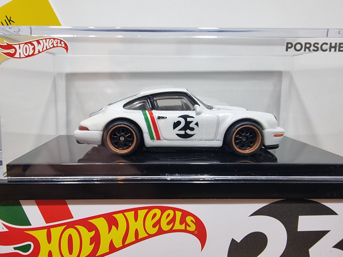 Hot Wheels Porsche 964