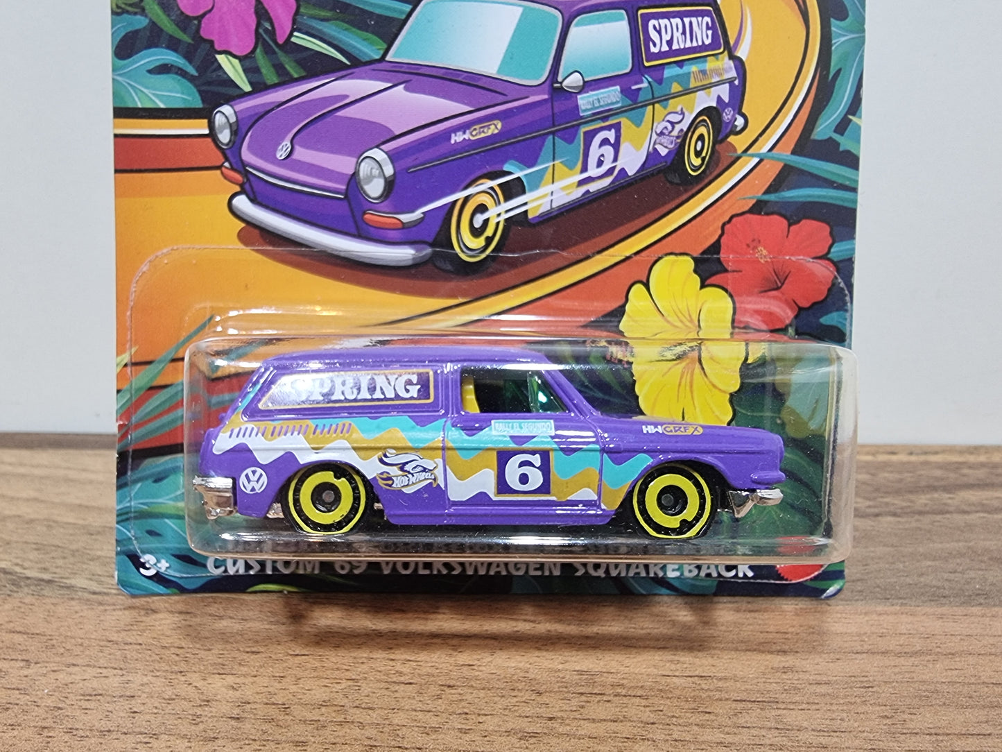 Hot Wheels Custom '69 Volkswagen Squareback