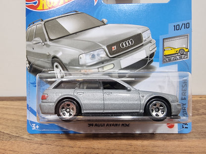 Hot Wheels '94 Audi Avant RS2