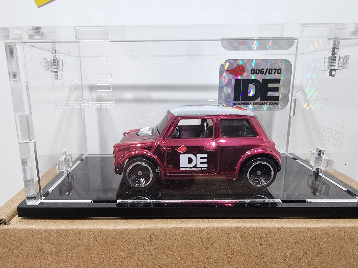 Hot Wheels Morris Mini IDE