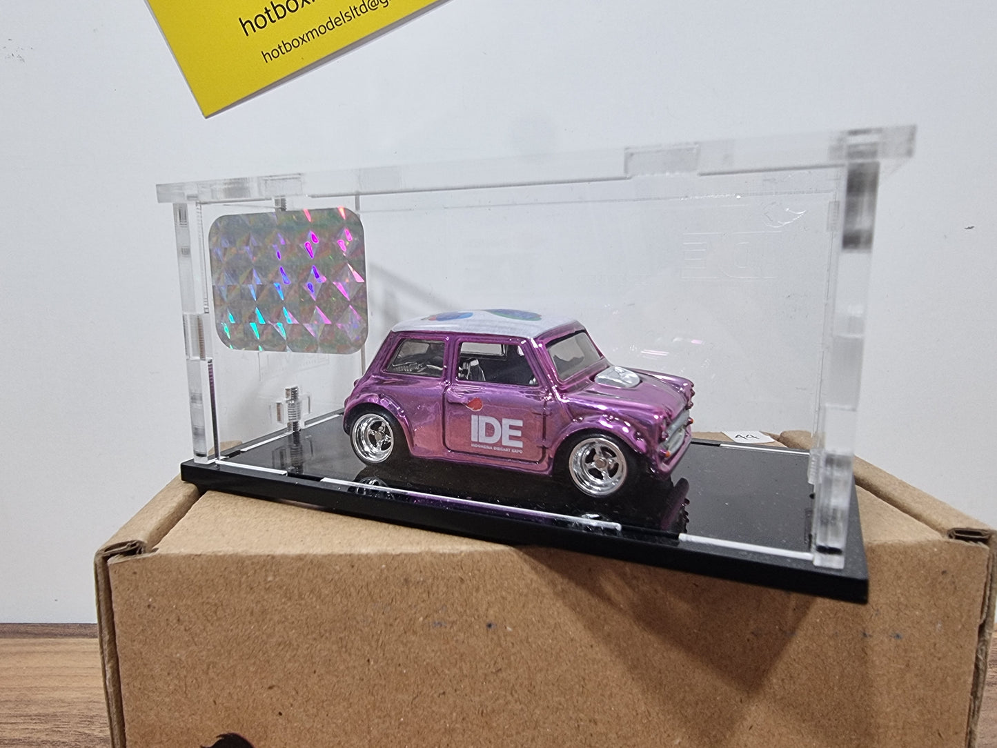 Hot Wheels Morris Mini IDE