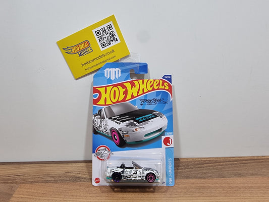 Hot Wheels '91 Mazda MX-5 Miata