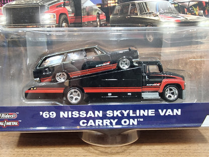 Hot Wheels '69 Nissan Skyline Van & Carry On