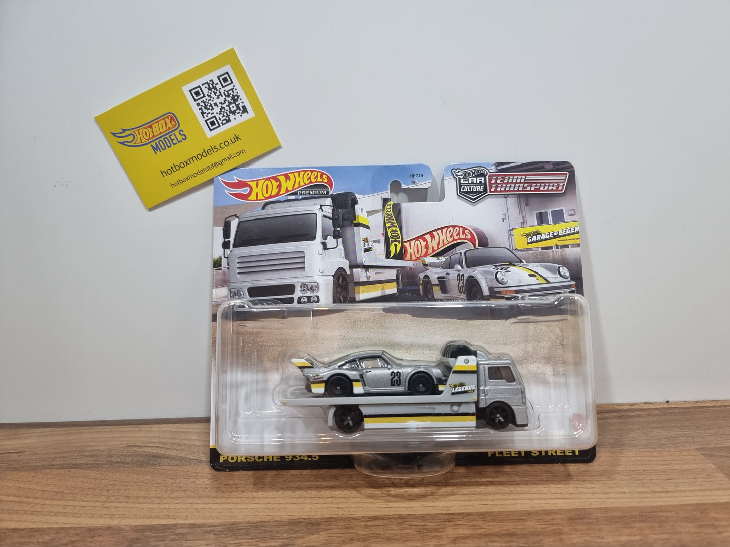 Hot Wheels Porsche Team Transport